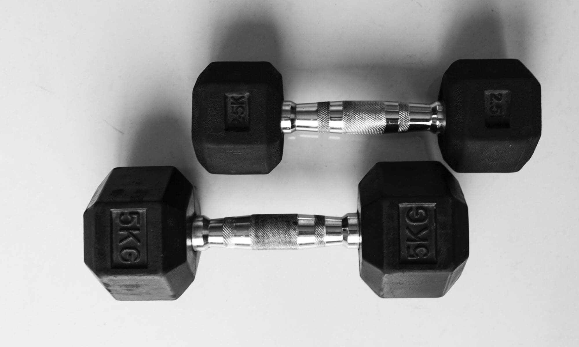 Dumbbell and Free Weight Exercises Every Albuquerque Gym Newbie Should Know